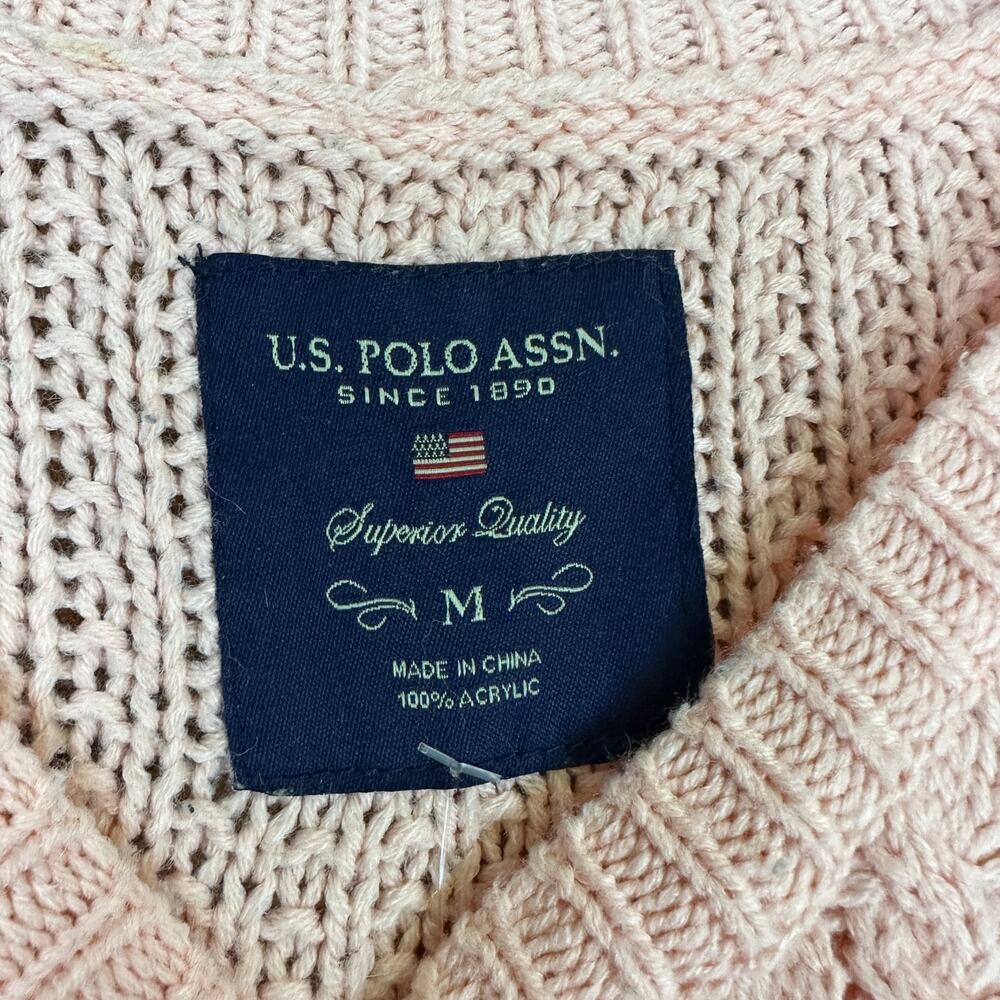 U.S. Polo Assn. Women's Chunky Cable Knit‎ Pink Sweater Size Medium - Picture 4 of 10